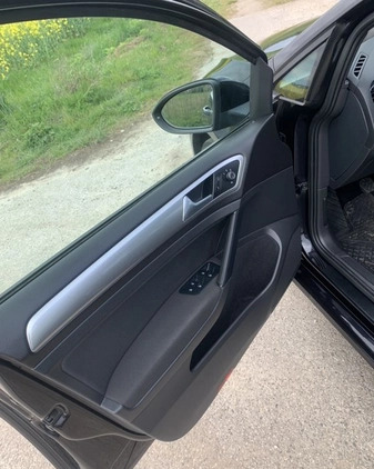 Volkswagen Golf cena 58000 przebieg: 79000, rok produkcji 2020 z Legnica małe 137